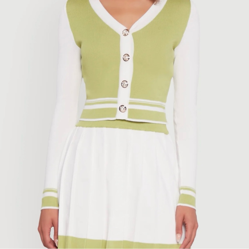 Elegant Green and White Women's Dress tennis skirt set